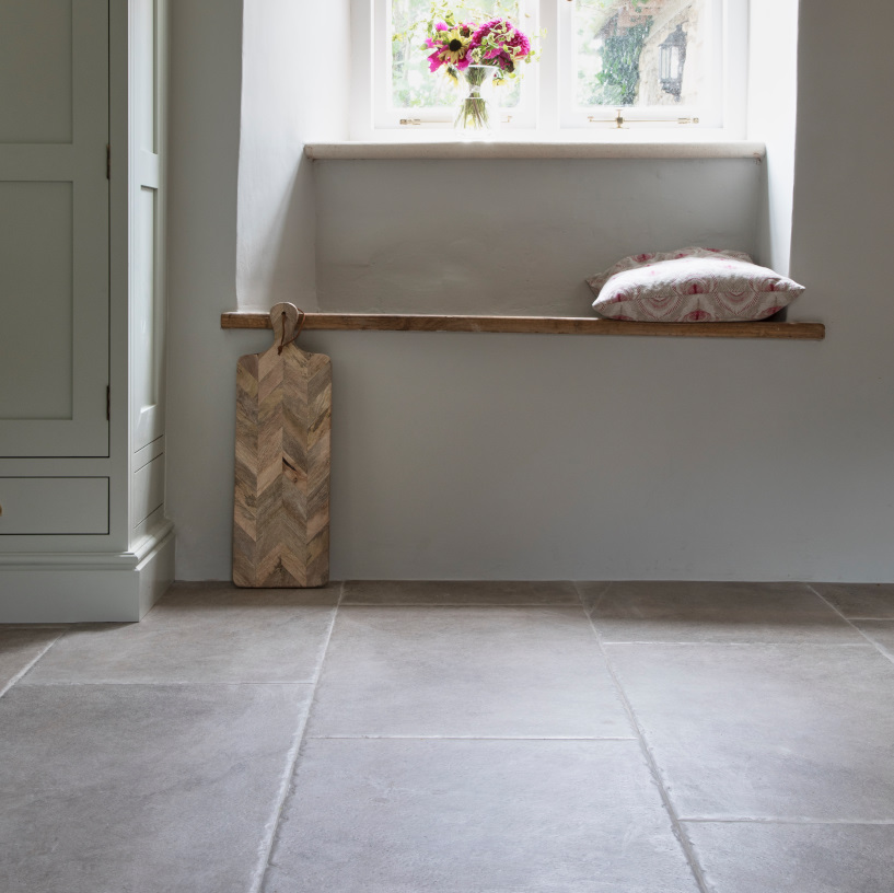 Limestone Floor Tiles, Oak Flooring & Porcelain Tiles Cirencester